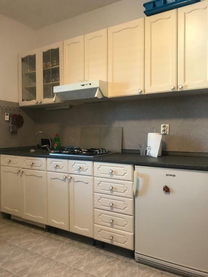 Apartman Gracin Primošten Exteriör bild